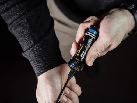 Фонарь с комплектом Armytek Dobermann Extended Set XP-L HI 1050 lm — от интернет-магазина MWROS
